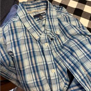 Men’s plaid dress shirt LG